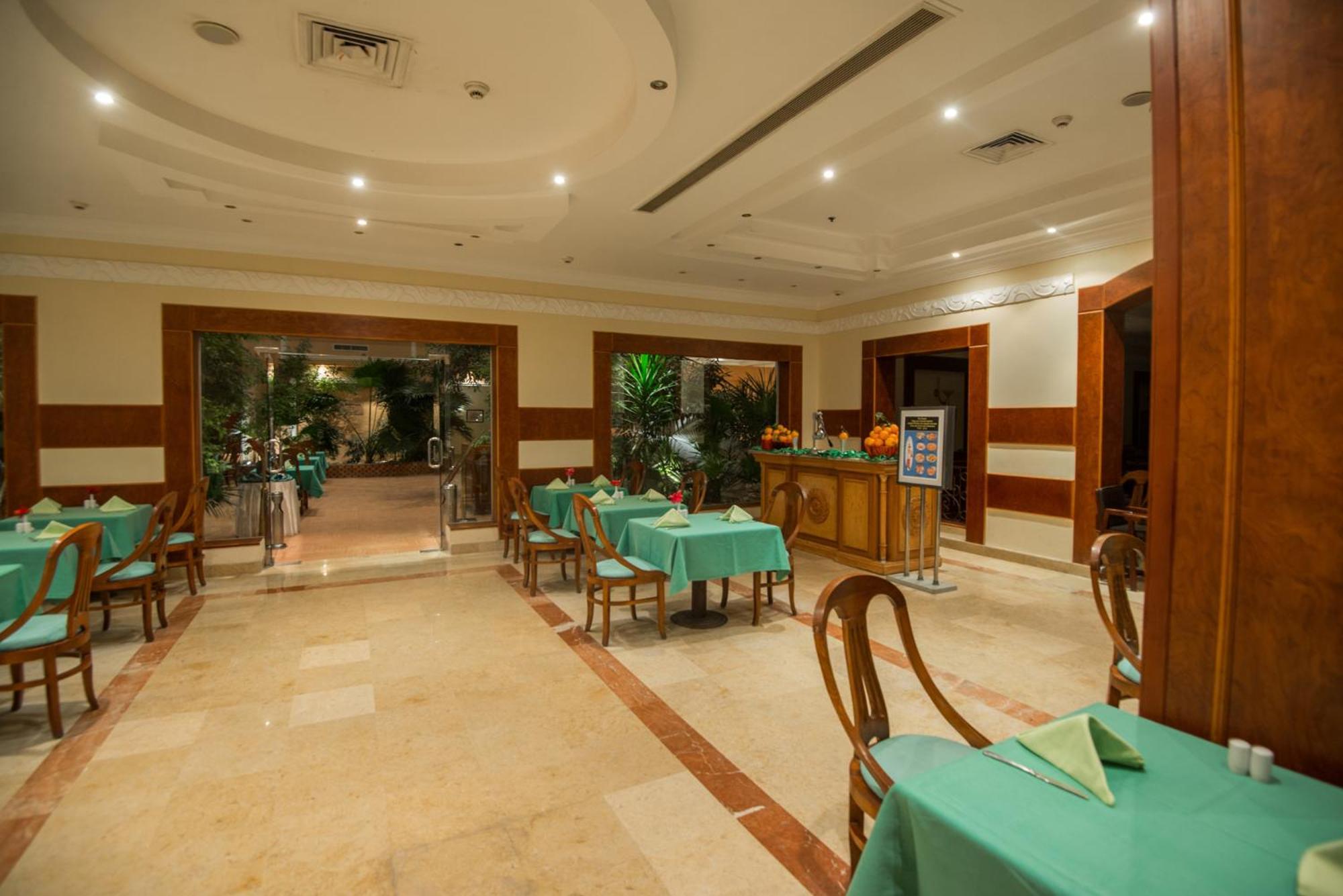 Imperial Shams Abu Soma Hotel Hurghada Exterior photo